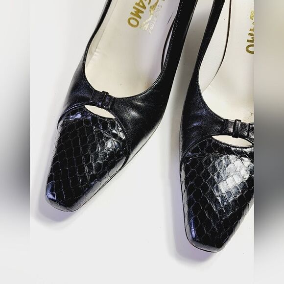 Salvatore Ferragamo - Picture 14 of 15